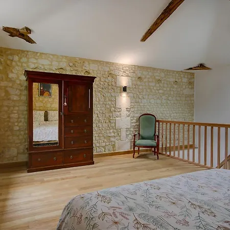 Appartement La Maronniere à Challignac Extérieur photo