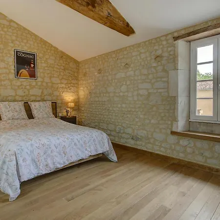 Appartement La Maronniere à Challignac Extérieur photo